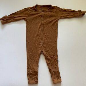Kyte baby snap romper 0-3 brown